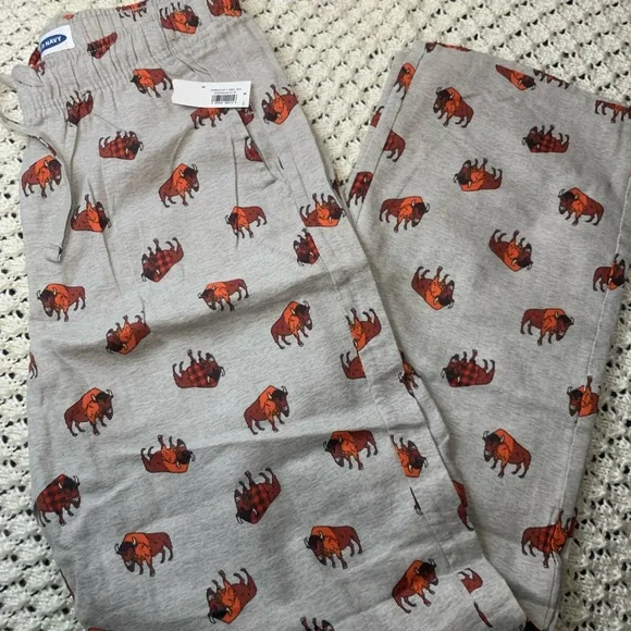 Old Navy Pajama Pants - Picture 5 of 9